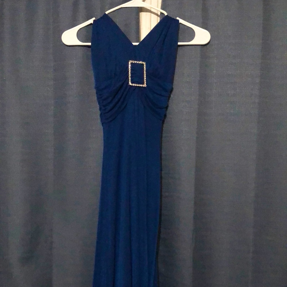Beautiful blue formal Prom dress Size 3/4